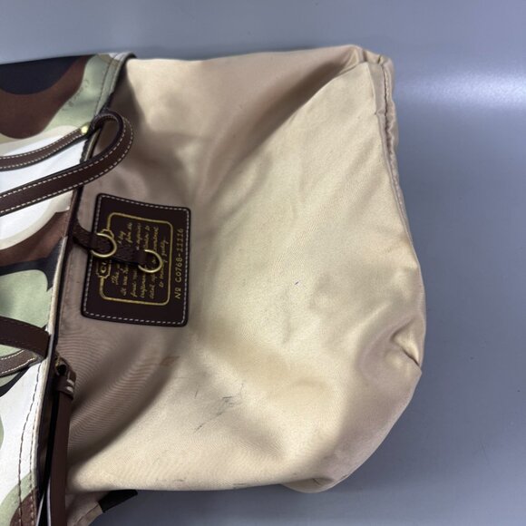 Authentic Coach No. 11116 Op Art Sateen Tote - Picture 10 of 13